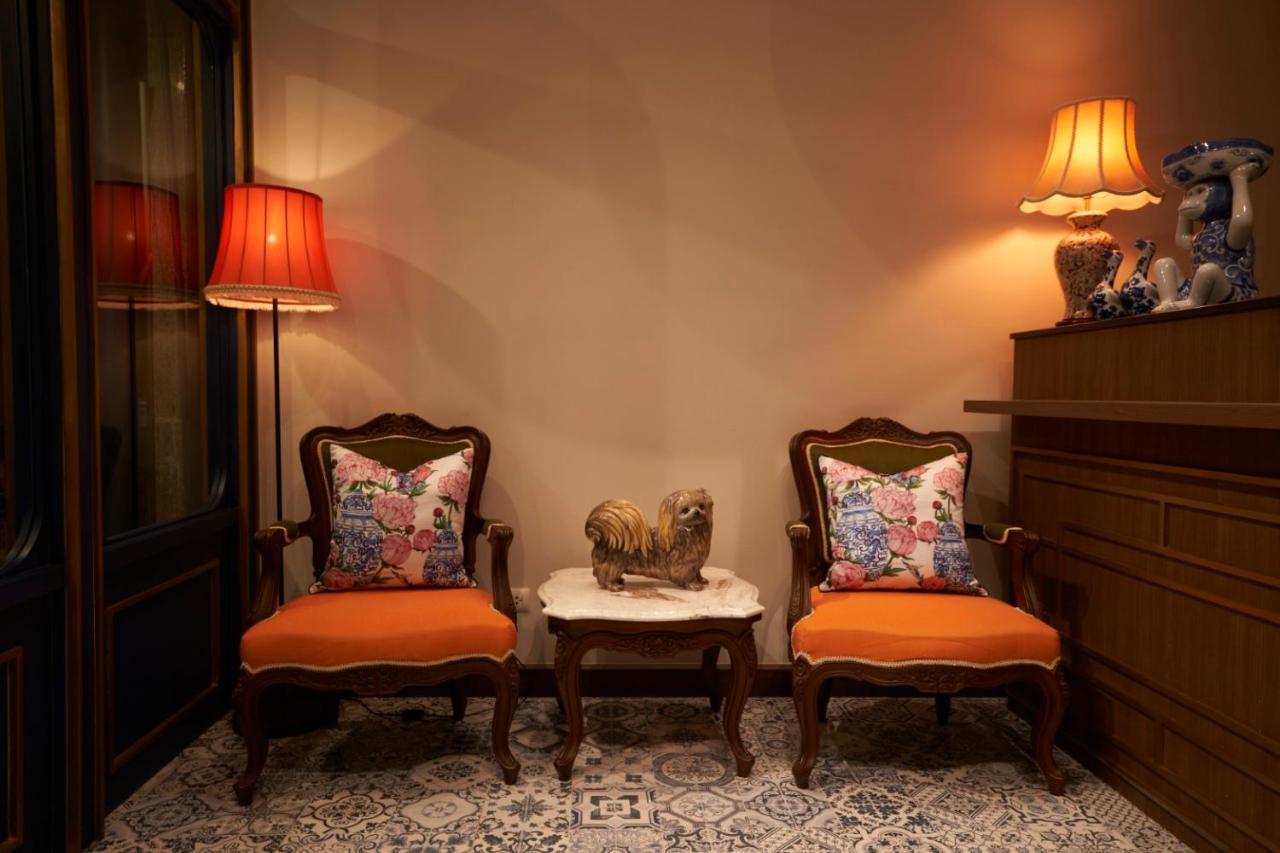 Sweet'S Escape Hotell Bangkok Exteriör bild